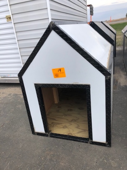 NEW 30" X 48" WHITE DOG HOUSE