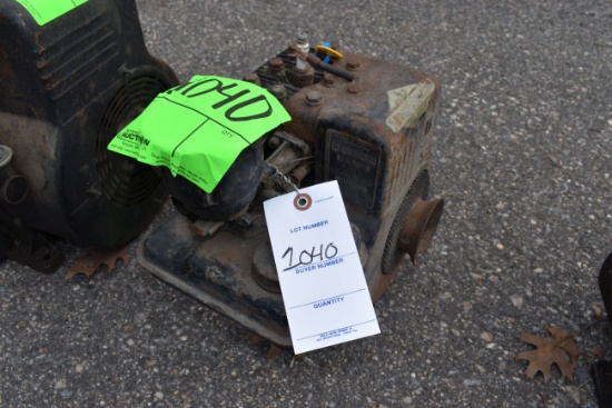 Briggs And Stratton Model 6BS, Gas Engine, With Tank
