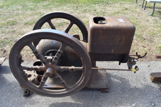 International Model M 6HP Gas Engine, Chevy Carb Hit And Miss, May Be Missing Some Parts, SN:W15468