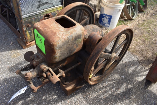 John Deere 1.5HP Gas Engine, Original Condition, Motor Is Stuck, SN:299418