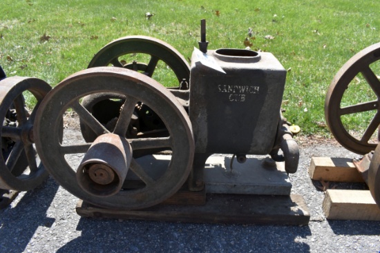 Sandwich Club 1.25HP Gas Engine, Mag, Motor Is Free, Broken Rocker Web, SN:29117