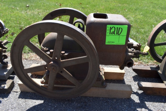 John Deere 1.5HP Gas Engine, Mag Does Not Turn, Motor Free, SN:337147