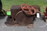 International LA Gas Engine, 3 to 5HP, Pump Jack, IHC Mag, SN:50674
