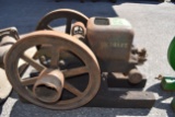 John Deere 1.5HP Gas Engine, Original Condition, Mag turns, Motor Free, SN:355566