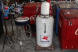 Mobiloil greaser air operated