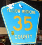 Yellow Medicine 35 single sided road sign, 24