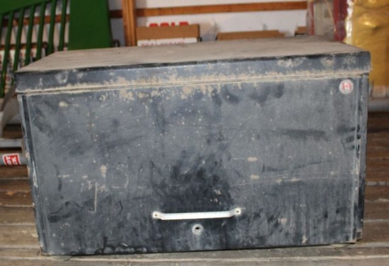 NAPA ROAD CHEST TOOL BOX