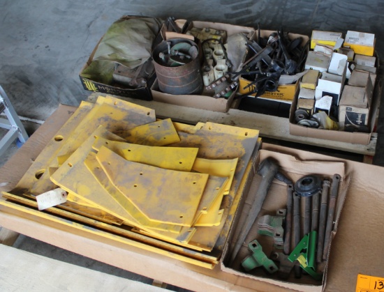 JOHN DEERE 920 FLEX HEAD PARTS, REEL TEETH, LOCK UP BOLTS, SICKLE SECTIONS