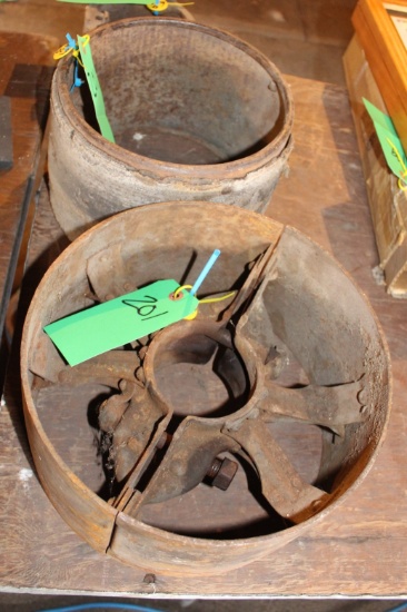 FAMOUS ENGINE PULLEY, 3 LUG 6" DIAMETER CAST PULLEY, ENGINE PULLEY, 12" DIA