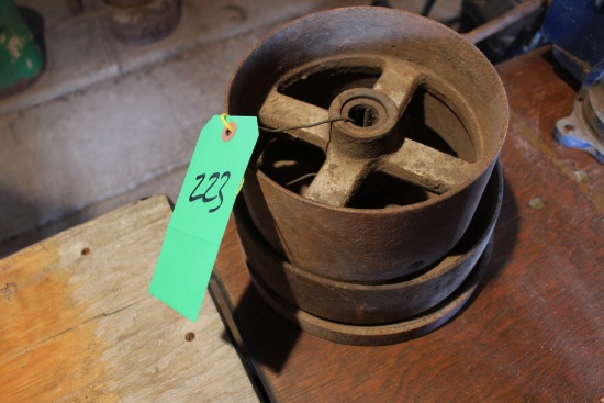 5" X 8" PULLEY AND 3 X 9 1/2" PULLEY AND 1" X 10" PULLEY