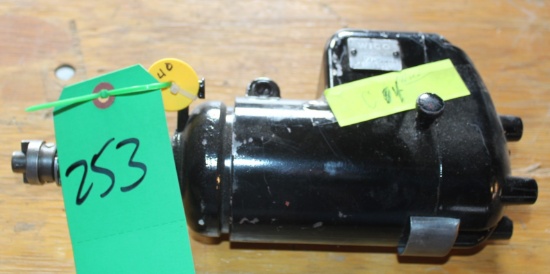 WICO MAGNETO, X 4 CYLINDER DISTRIBUTOR RECON