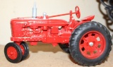 1/16 FARMALL H, NF, NO BOX