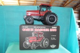 1/16 Case IH Magnum 8950, MFWD, Collector’s Edition, tractor has been displ