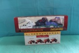 1/64 IH 4 piece collection, and 1/87 Kenworth T600 with flatbed and tractor