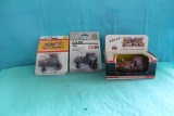 (3) 1/64 IH 5088, IH 6388 2+2, and Case IH 3394, in bubbles