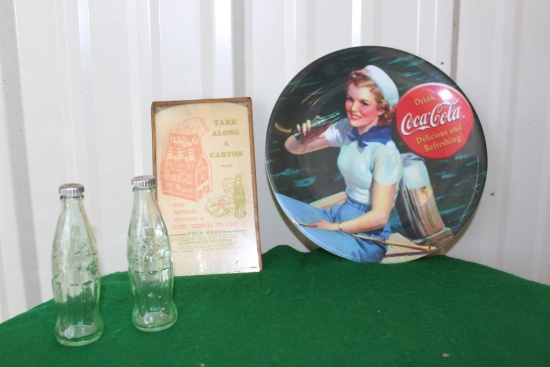 Coca Cola memorabilia, commemorative plate, (2) mini glass bottles, adverti