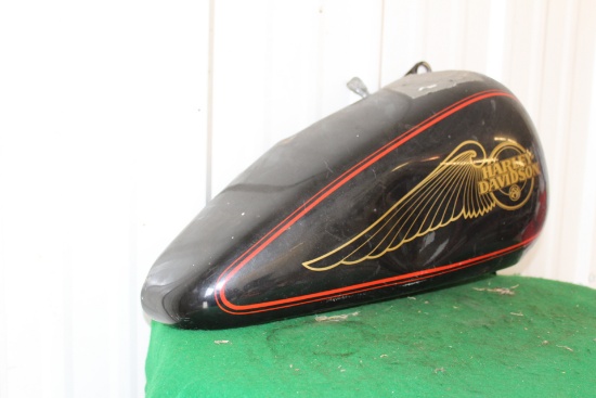 Harley Davidson side wing