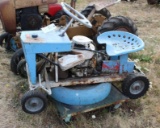 Riding Lawnmower with steel seat and Briggs and Stratton Engine