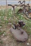 Early Walk Behind Mower, Turtle Head front, Briggs and Stratton Engine