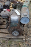 Wisconsin Model AEH Gas Engine