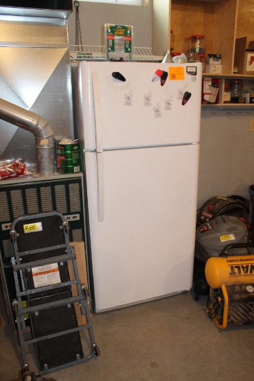 Kenmore Refrigerator, Top Freezer