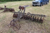 Disk, approx. 9', front steel wheels, implement seat