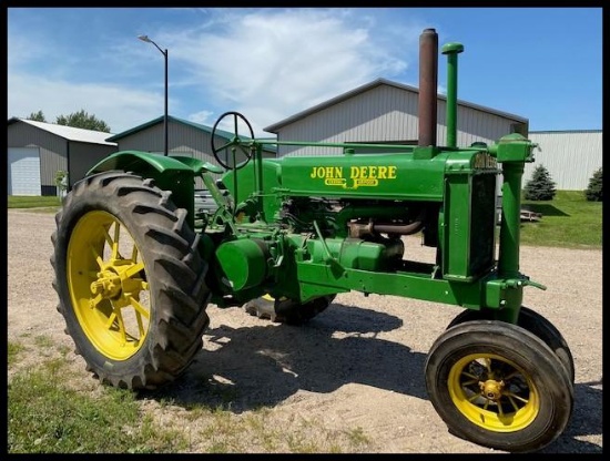 1938 JD G, NF, 13.6-38 Flat Spoke Rears, New Fronts on Round Spoke, Fenders, PTO, Rockshaft, Dual