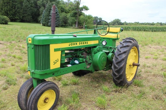 1957 JD 520, NF, 12.4-36 Rears, 1 new, PowrTrol, PTO, Rockshaft, recent restoration, SN5207871