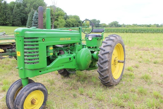 1949 JD A, NF, Roll-O-Matic, 13.6-38 Rears, Rockshaft, PowrTrol, PTO, recent restoration, SN- 636421