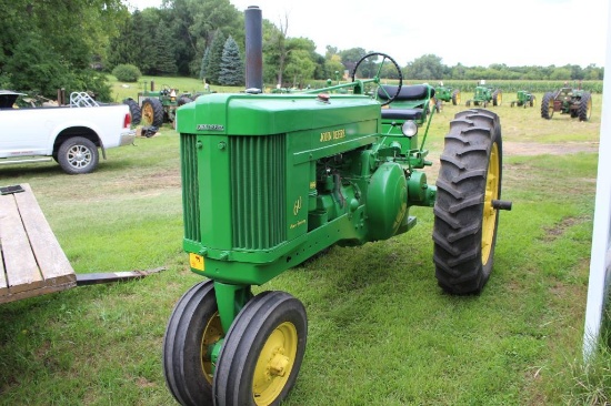 1954 JD 60, NF, Roll-O-Matic, 13.6-38 Rears, PowrTrol, PTO, Power Steering, All Tires Near New,
