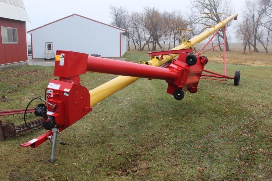 WESTFIELD MK 100-71' SWING HOPPER AUGER, LOW PRO, HYD LIFT, FRONT PTO, BOUGHT NEW, LIKE NEW