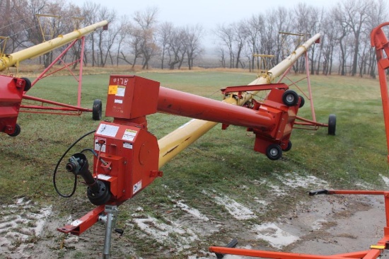 WESTFIELD MK 100-71' SWING HOPPER AUGER, LOW PRO, HYD LIFT, FRONT PTO