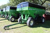 Brent 557 Gravity Box Wagon, 2-Way Gate, Roll Tarp, Side Windows, Poly Fenders, Lights, Rear Hitch,