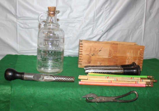 CAN OPENER, WHITE HOUSE VINEGAR BOTTLE, CHEESE BOX, ADV. PENCILS, AND VINTAGE APPLE CORERS