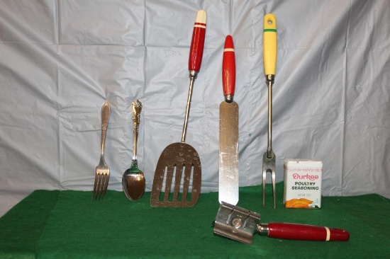 RED HANDLED AND YELLOW HANDLED UTENSILS