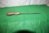 VINTAGE LEATHER SEWING AWL