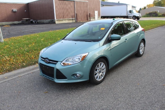 ***2012 FORD FOCUS SE, 2.0 L., ENGINE, AUTOMATIC,...52,380 MILES SHOWING, NEW BATTERY, AC NEEDS WORK