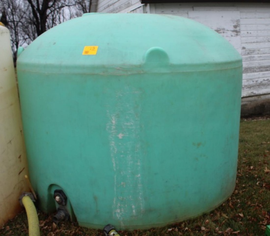 APPROX 1500 GALLON POLY TANK, GREEN