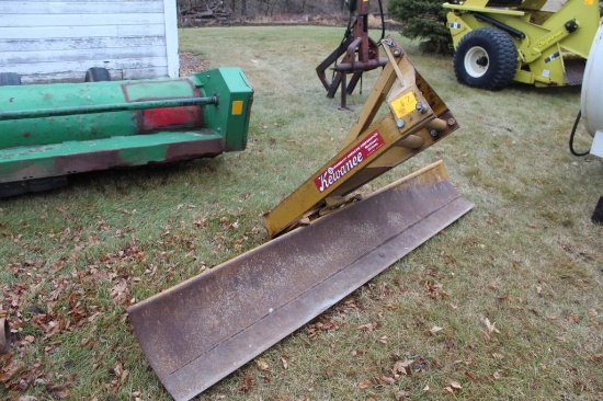 KEWANEE 8' 3PT YARD BLADE, MANUAL TURN