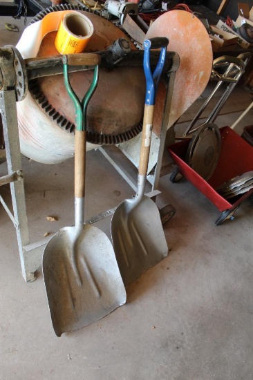 2 ALUMINUM SCOOP SHOVELS