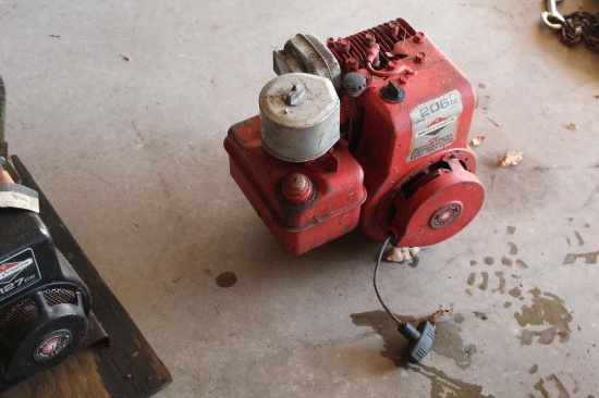 5 HP BRIGGS AND STRATTON ENGINE, NOT TESTED