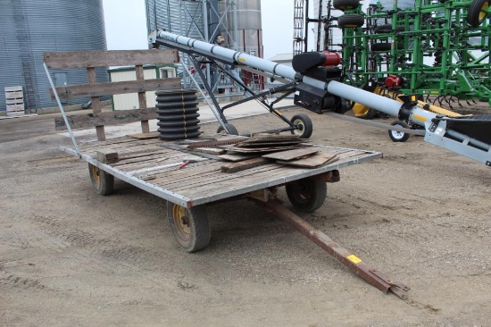 8' X 14' Hay Rack With Back On MN Gear