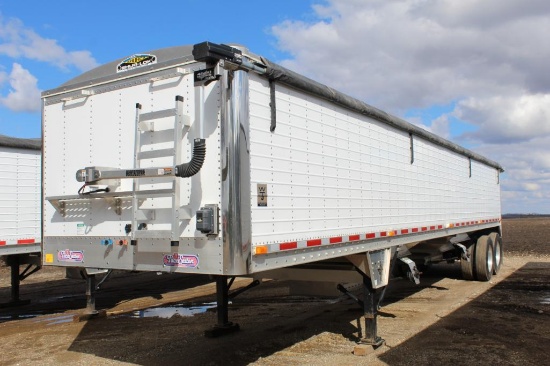 ***2005 Wilson 40' DWH 501 Pacesetter Ag Hopper Btm Grain Trailers, All Units Purchased New