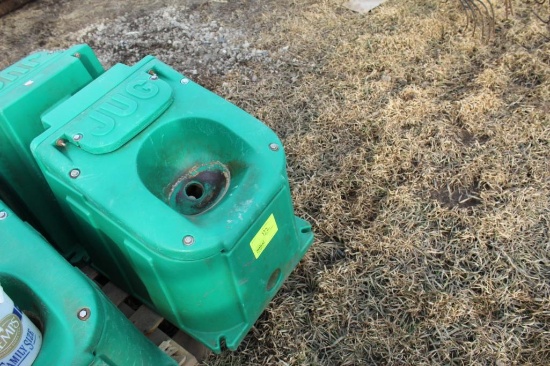 JUG ENERGY FREE CATTLE WATERER, 1 HOLE