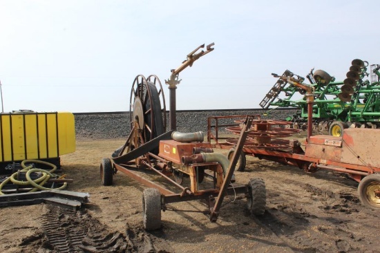 BOSS TRAVELING GUN, 660' HOSE, HITCH NEEDS REPAIR
