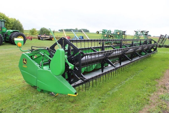 2013 JOHN DEERE 630F HYDRAFLEX, F/A, LO DAM, (2) SPARE SICKLES, SN- 1H00630FTD0755668, BOUGHT NEW