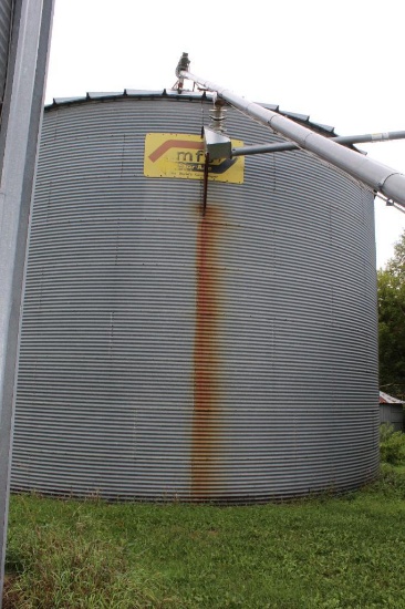 MFS 36' GRAIN BIN, APPROX 18,500 BU, 9 RING, (2) 12" AERATION FANS