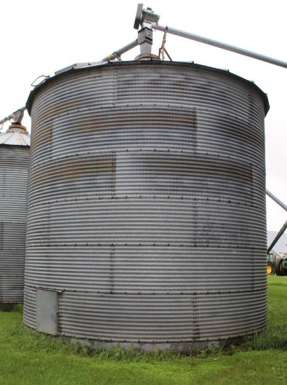 BUTLER 18' 3200 BUSHEL BIN