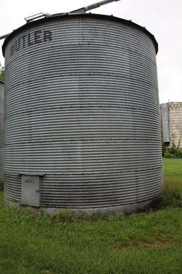 BUTLER 18' 3200 BUSHEL BIN