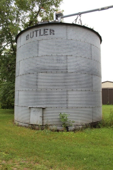 BUTLER 18' 3200 BUSHEL BIN